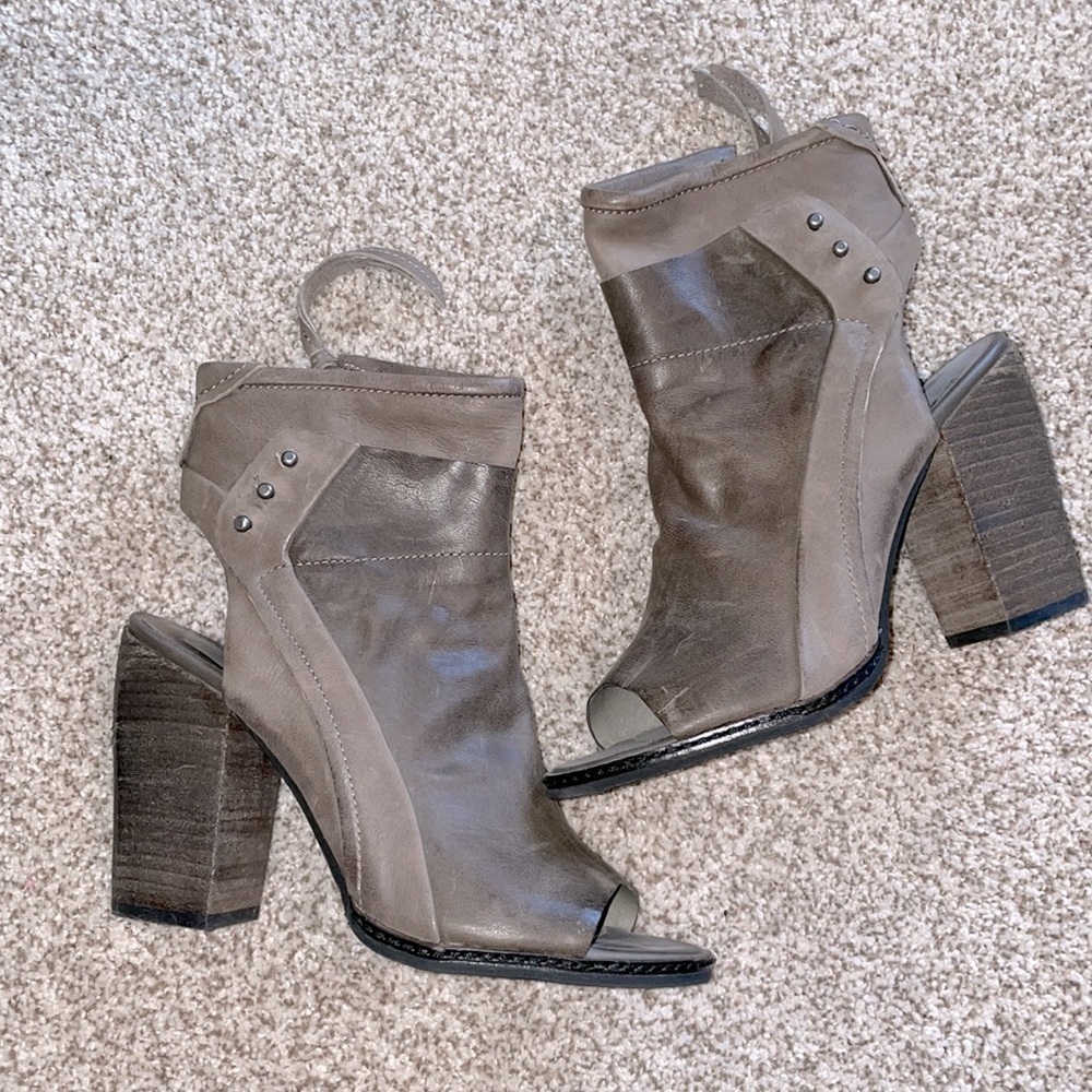 Dolce Vita Booties - Picture 1 of 5
